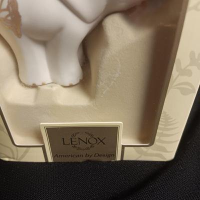 GREEN GLASS POWDER OR TRINKET BOX, LENOX FORTUNE ELEPHANT & VANITY MIRROR