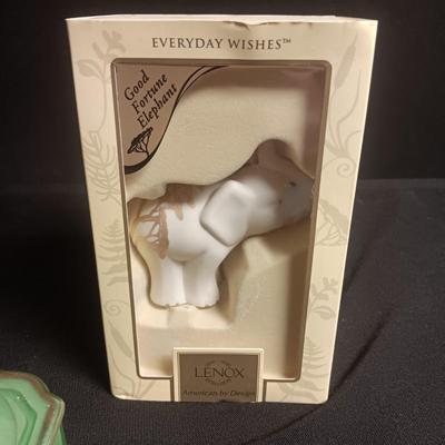 GREEN GLASS POWDER OR TRINKET BOX, LENOX FORTUNE ELEPHANT & VANITY MIRROR