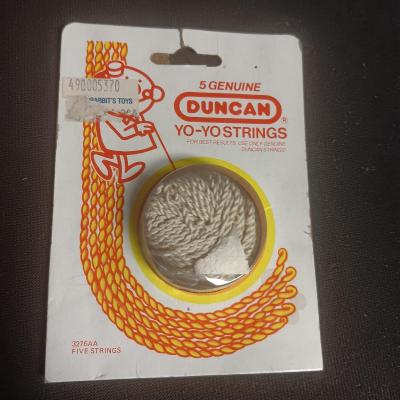 WIZZZER TRICK TOP, LIGHTED YOYO AND DUNCAN YOYO STRING