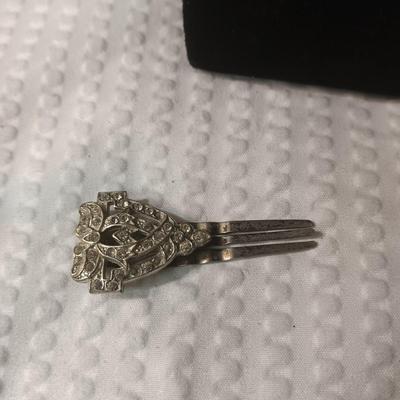 SILVER TONE AND RHINESTONES CLIP ON EARRINGS, BRACELET, PIN AND HAIR CLIP