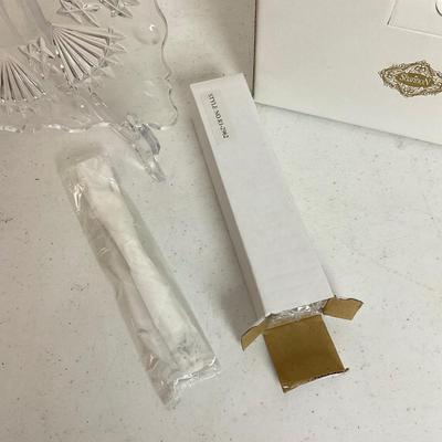 982 Two Sets of 4 Shannon Crystal Freedom Dessert Plates and and Pastry Forks