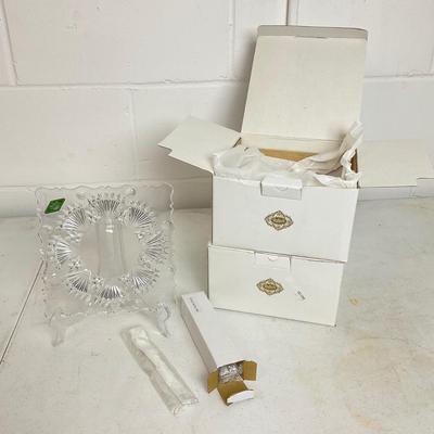 983 Two Sets of Four Shannon Crystal Freedom Dessert Plates with Forks