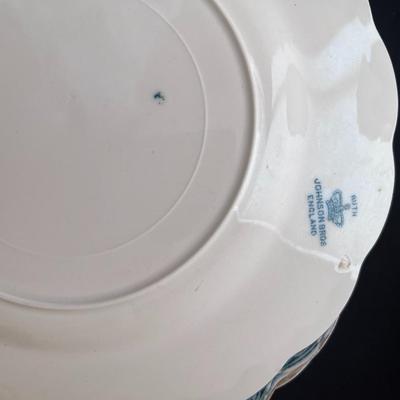 RUTH JOHNSON BROS ENGLAND CHINA SET 8 PLACE SETTING W/EXTRAS