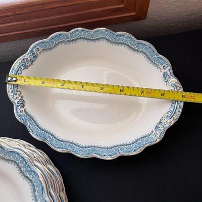 RUTH JOHNSON BROS ENGLAND CHINA SET 8 PLACE SETTING W/EXTRAS