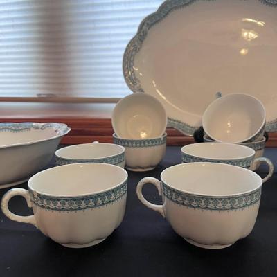 RUTH JOHNSON BROS ENGLAND CHINA SET 8 PLACE SETTING W/EXTRAS