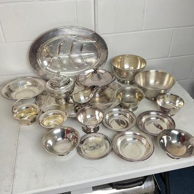 1013 Large Silver plated Hollowware Lot