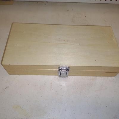 FORSTNER DRILL BITS IN A WOODEN CASE