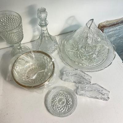 1016 Lot of Pressed Glass With Napkin Holders, Decanter