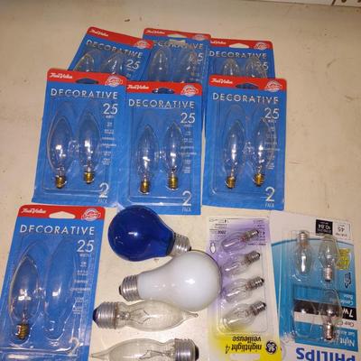 LIGHT BULBS AND VARIETY OF CRAFT SUPPLIES