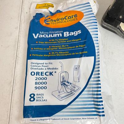 1019 Oreck Upright Vacuum XL 21