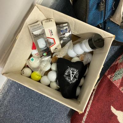 1091 Lot of Golf Clubs with Blanket , Extra Golf Balls , Carrying Case