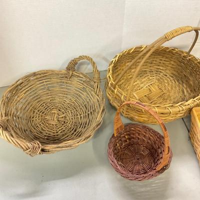 1098 Lot of Five Handled Baskets