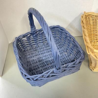 1099 Lot of Three Large Handled Baskets