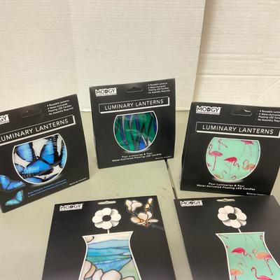 1101 MODGY Luminaries and Vases