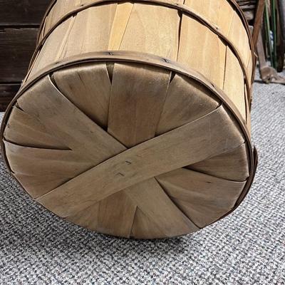 3 BUSHEL BASKETS