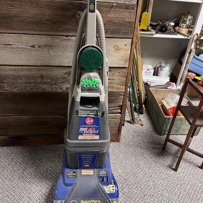 HOOVER MAX EXTRACT LS CARPET CLEANER WITH AN UPHOLSTERY CLEANING ATTACHMENT