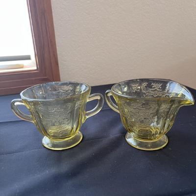 YELLOW DEPRESSION GLASS DINNERWARE