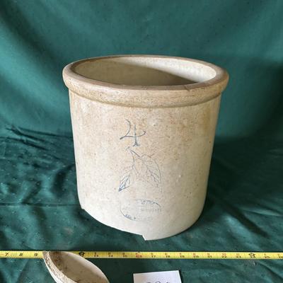 #4 Crock Cracked bottom corner see pictures
