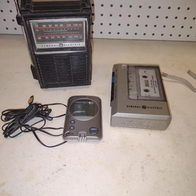 GENERAL ELECTRIC TRANSISTOR RADIO AND TAPE RECORDER,