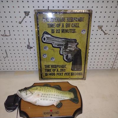 WORKING BILLY BASS SINGING FISH & A TIN SIGN