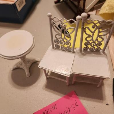 White Metal Butterfly Chairs and Table