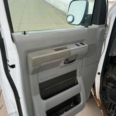 Sale Photo Thumbnail #33: Vehicle runs and drives, start right up. Does have a strong chic after about 60 mph. Great for in town driving. One of the side mirrors is broken and held together by a bungee cord.