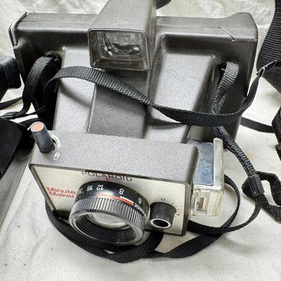 Sale Photo Thumbnail #389: All untested  1 Land camera with case, 2 One step Polaroids, one with brown leather case. 2 Instamatic Kodaks one with some used film inside. Extra gear flashes in an original box.   This is a Tokina RMC 80-200mm f/4 telephoto zoom lens. It is a manual fo