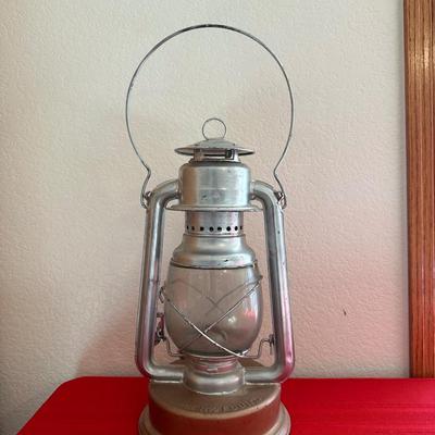 PAULL'S LEADER LARGE NO 2 FOUNT LANTERN