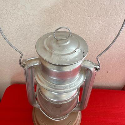 PAULL'S LEADER LARGE NO 2 FOUNT LANTERN