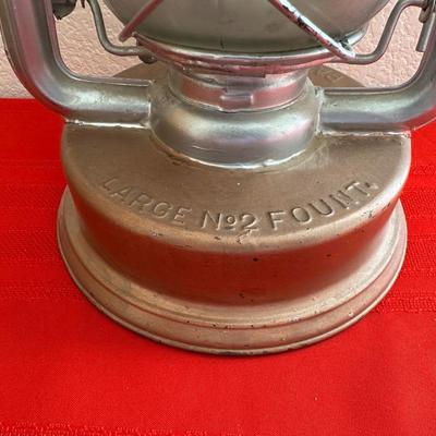 PAULL'S LEADER LARGE NO 2 FOUNT LANTERN