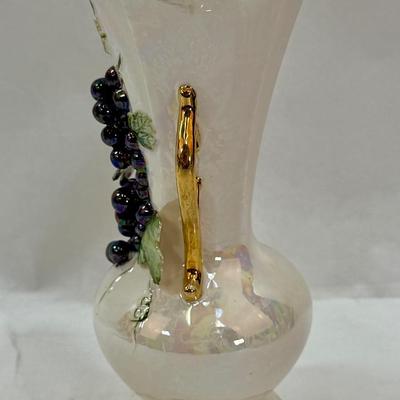 Sale Photo Thumbnail #90: In good vintage condition, but inside is a little dark, not a problem just informing you.