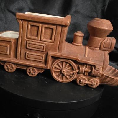 Vintage Ceramic Train Planter Figurine – Made in Japan Mid-Century Pottery Collectible