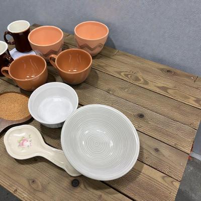 Mixed Assortment of Cups and Bowls