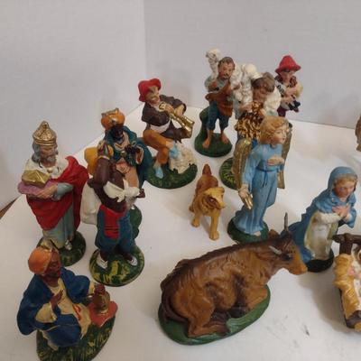 Vintage Italian Hand Painted Nativity Scene Pieces