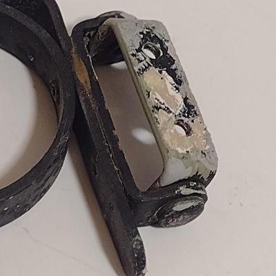 Vintage Thermometer with Wall Mount