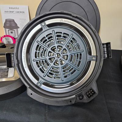 Instant Pot Duo Crisp & Air Fryer (G1-JS)