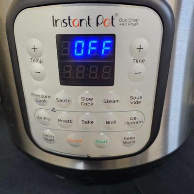 Instant Pot Duo Crisp & Air Fryer (G1-JS)
