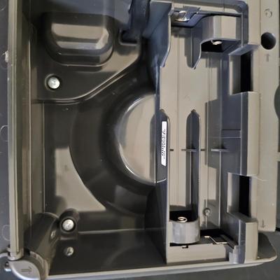 Assortment of Tabletop Electric Clocks, CD-Player & More (G1-JS)