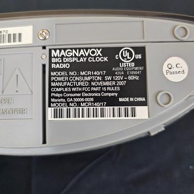 Assortment of Tabletop Electric Clocks, CD-Player & More (G1-JS)