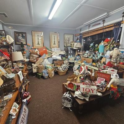 Sale Photo Thumbnail #192