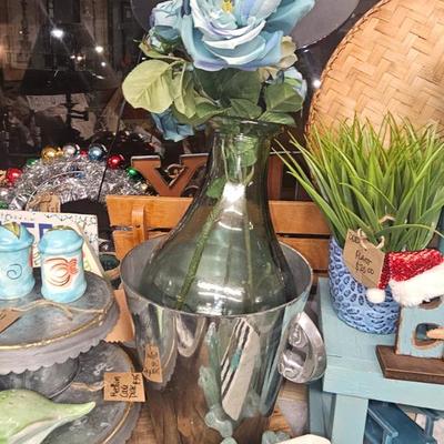 Sale Photo Thumbnail #252