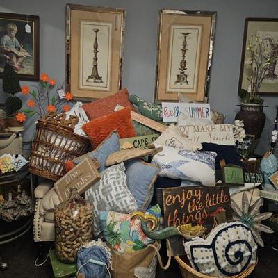 Sale Photo Thumbnail #292