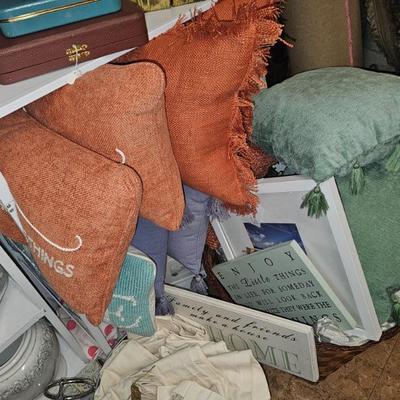 Sale Photo Thumbnail #451