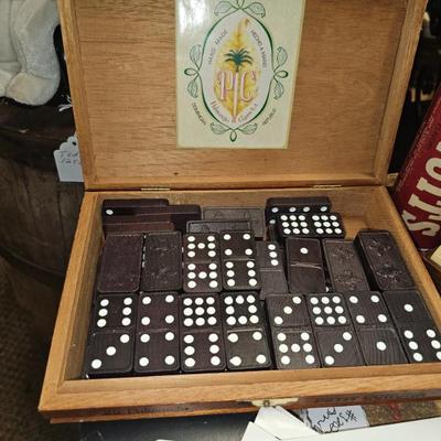 Sale Photo Thumbnail #567