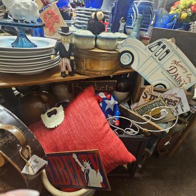 Sale Photo Thumbnail #942