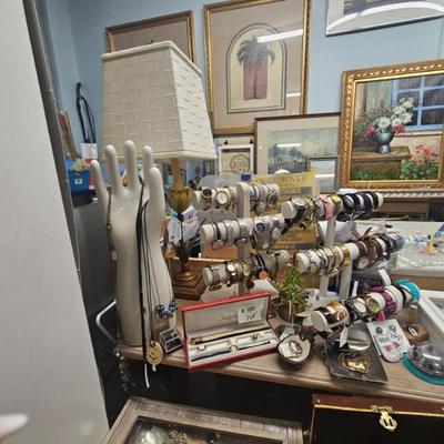 Sale Photo Thumbnail #963