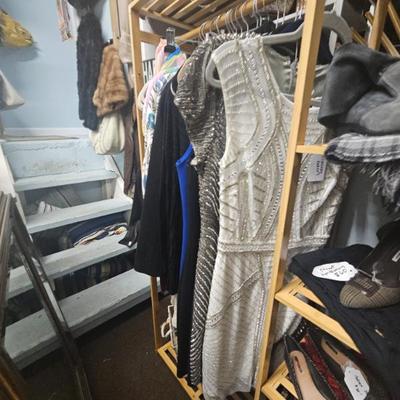 Sale Photo Thumbnail #968