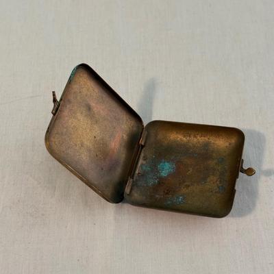 Vintage Ashtrays, lighters, & More (LR-SF)