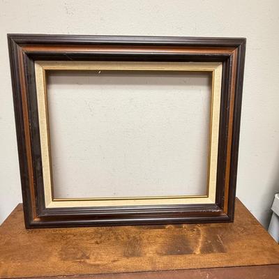 Sale Photo Thumbnail #124: Measures approx. 27" x 23". Good condition.