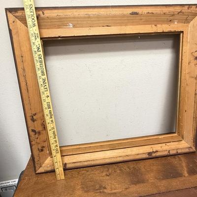 Sale Photo Thumbnail #122: Measures approx. 27" x 23". Good condition.